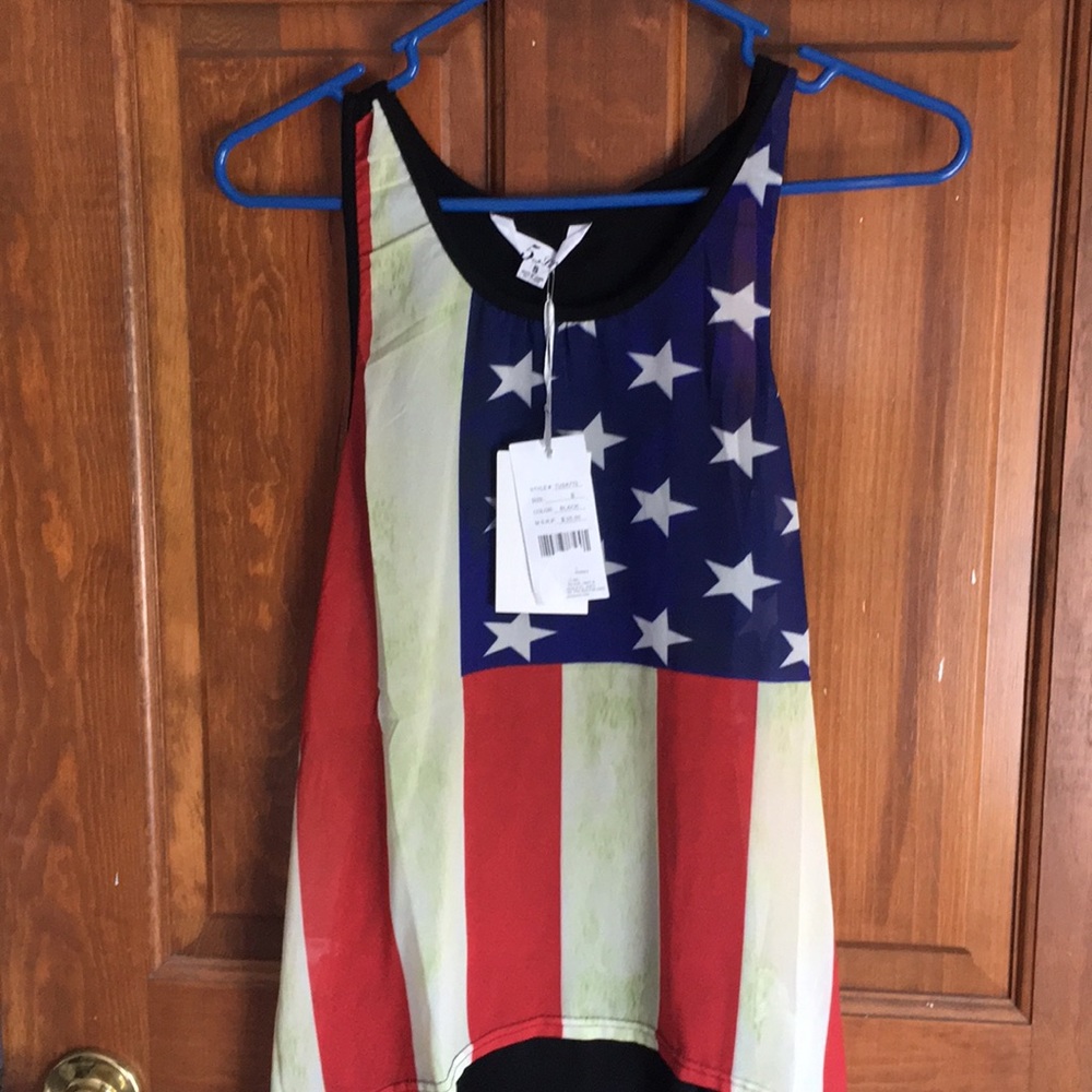 Sleeveless American flag shirt